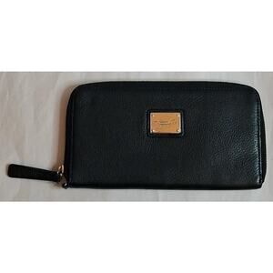 Kenneth Cole New York Wallet Women's Leather Zip Around Clutch Black Pre-Owned